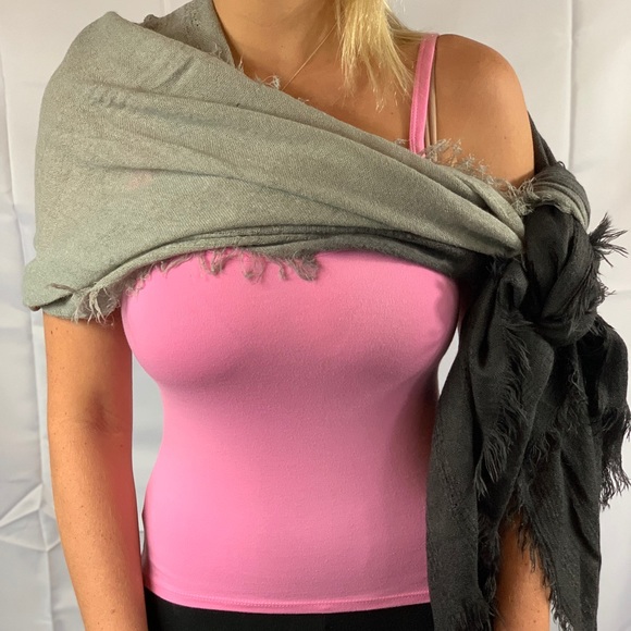 World Market Scarf - Picture 2 of 4